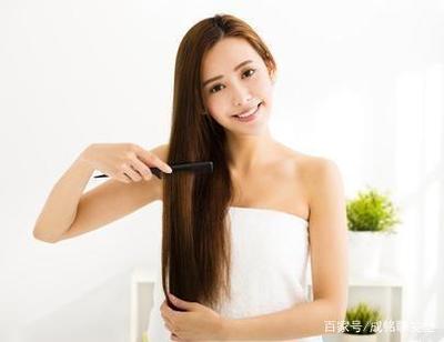 專業(yè)護(hù)理與居家發(fā)膜 哪個(gè)更適合你的秀發(fā)？